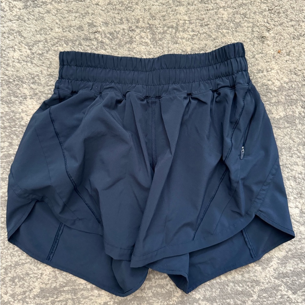 Lululemon Mid-rise navy running shorts: size 4